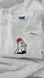 Weihnachtshoodies mit Geistermotiv und Mittelfinger 
