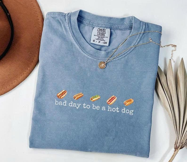 Hot Dog Shirt, Comfort Colors, Bad Day to Be a Hotdog, Funny Retro Hotdog, Women's 4th of July Shirt, Memorial Day Shirt, Labor Day Shirt